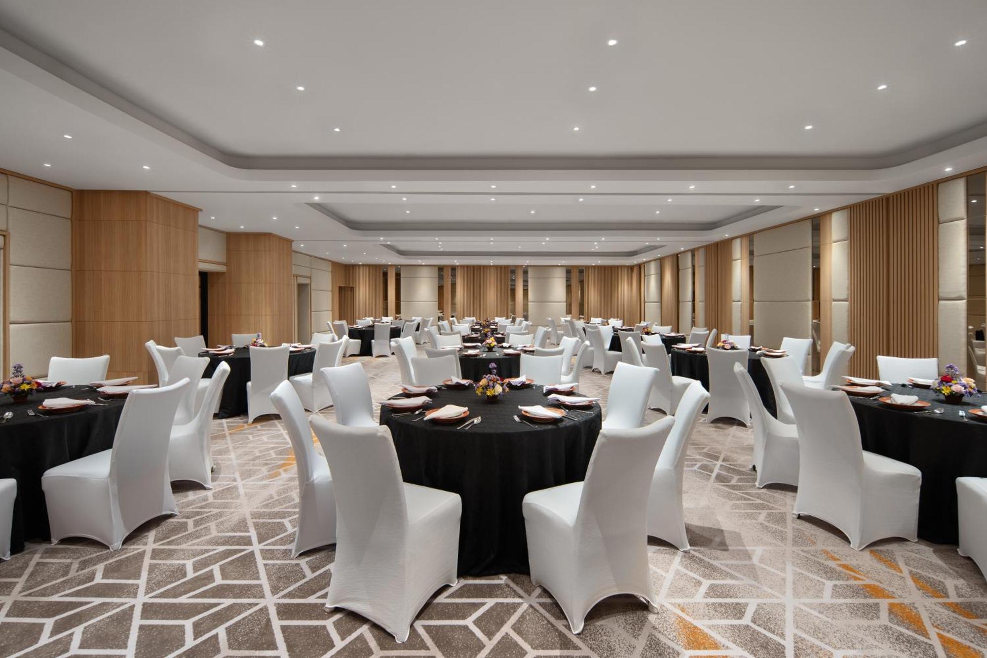קוטה לומבוק Holiday Inn Express Bali Sunset Road By Ihg מראה חיצוני תמונה
