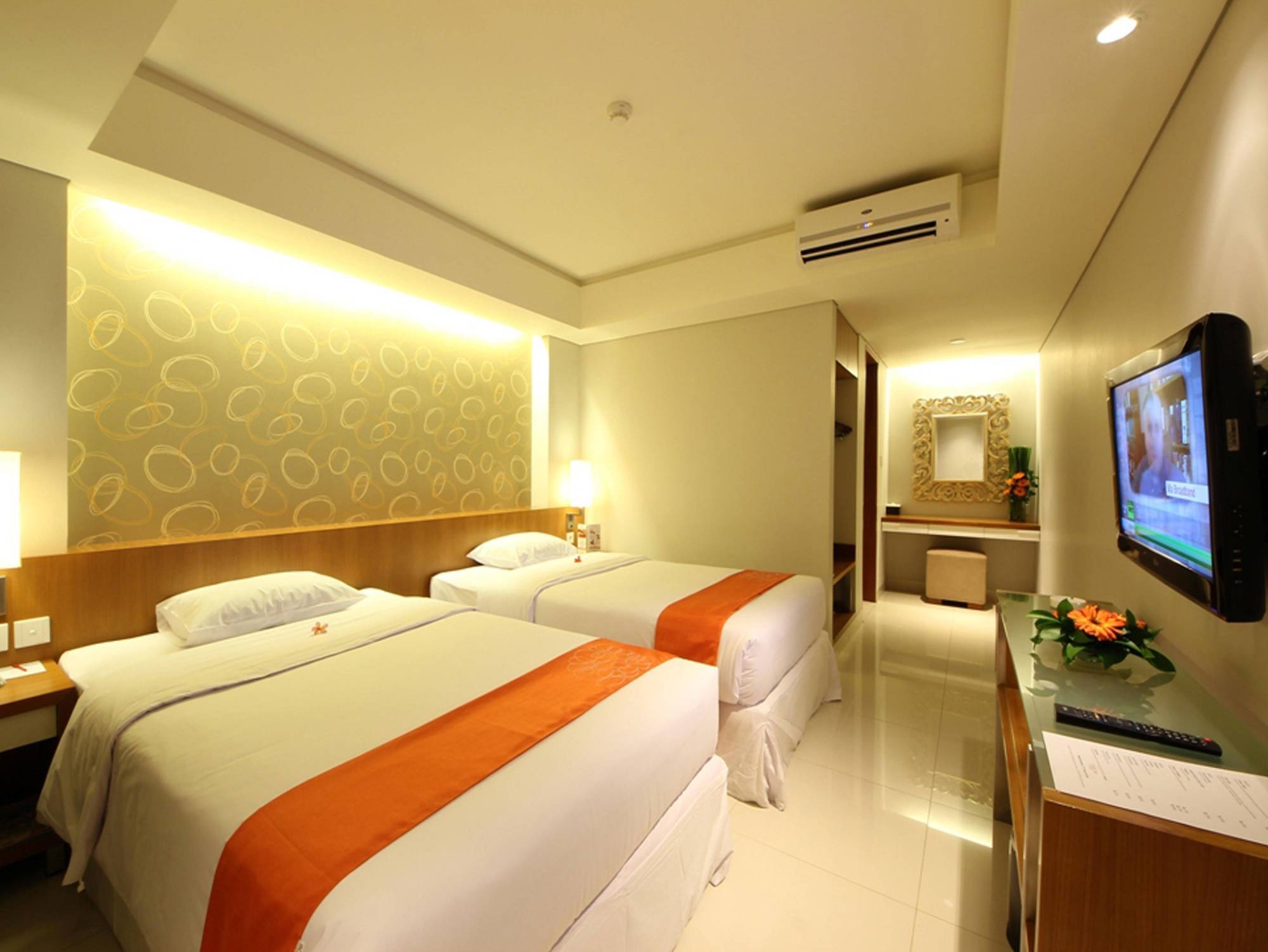 קוטה לומבוק Holiday Inn Express Bali Sunset Road By Ihg מראה חיצוני תמונה