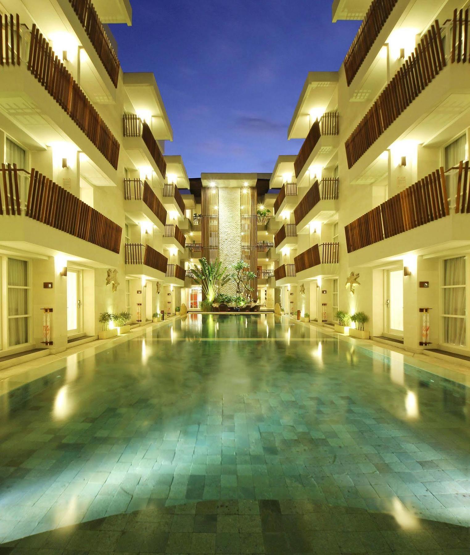 קוטה לומבוק Holiday Inn Express Bali Sunset Road By Ihg מראה חיצוני תמונה